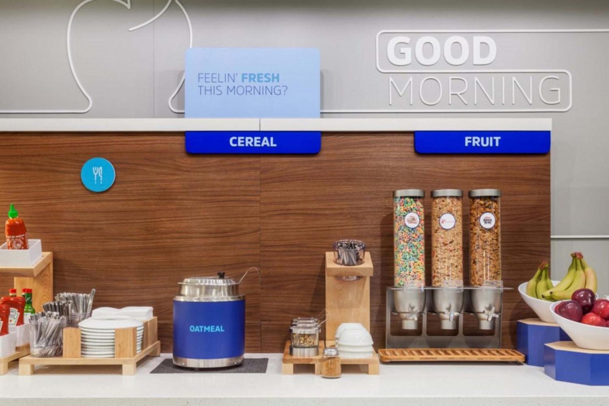 Holiday Inn Express & Suites - Camas By Ihg Esterno foto