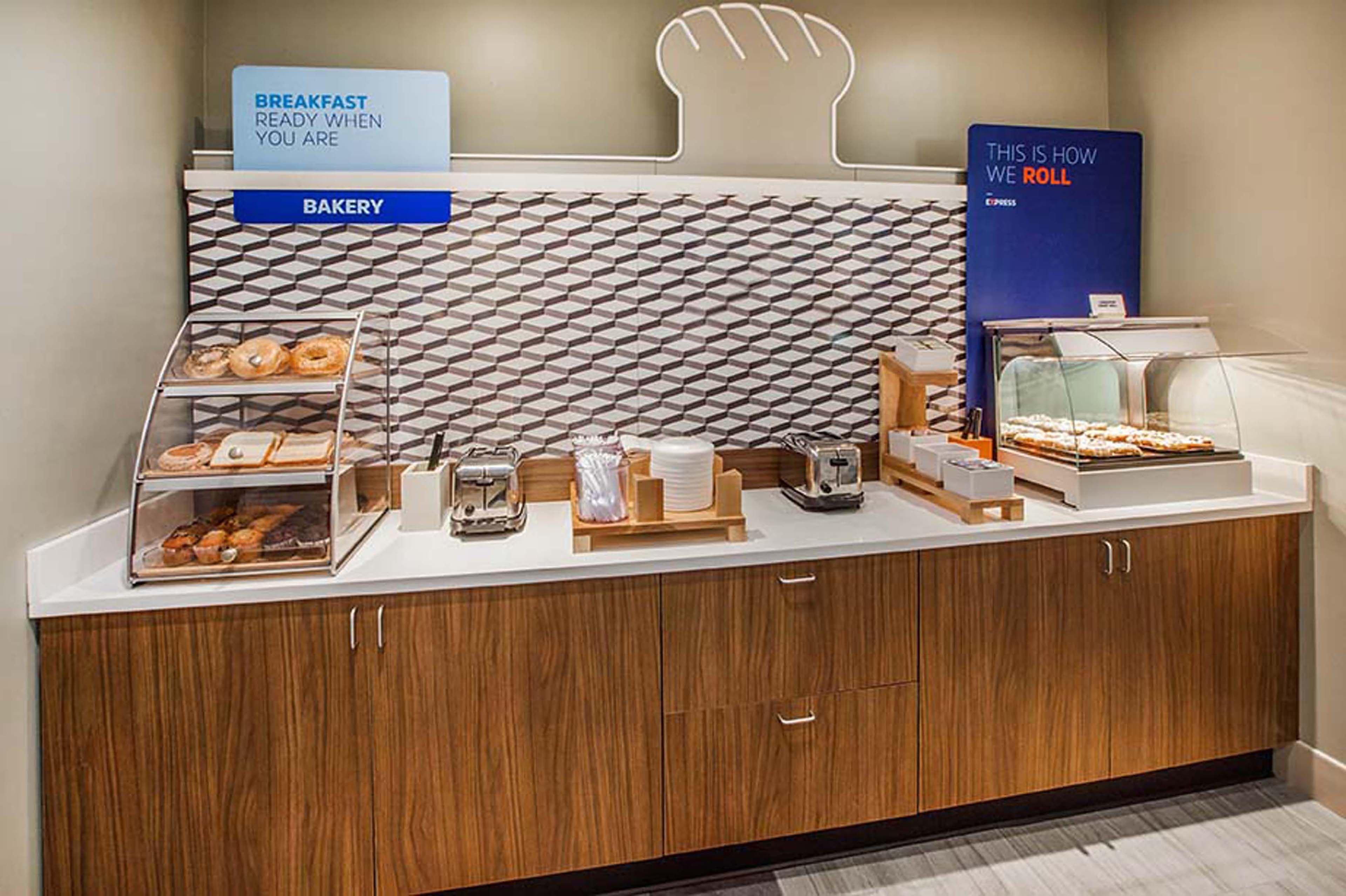 Holiday Inn Express & Suites - Camas By Ihg Esterno foto